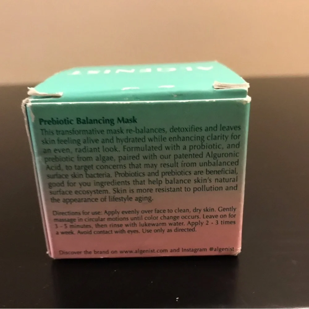 Algenist Prebiotic Balancing Mask in Teal and Pink